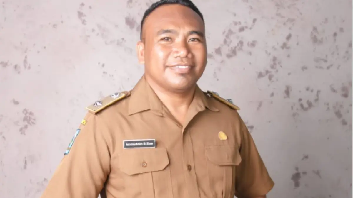 Amiruddin, S.Sos
