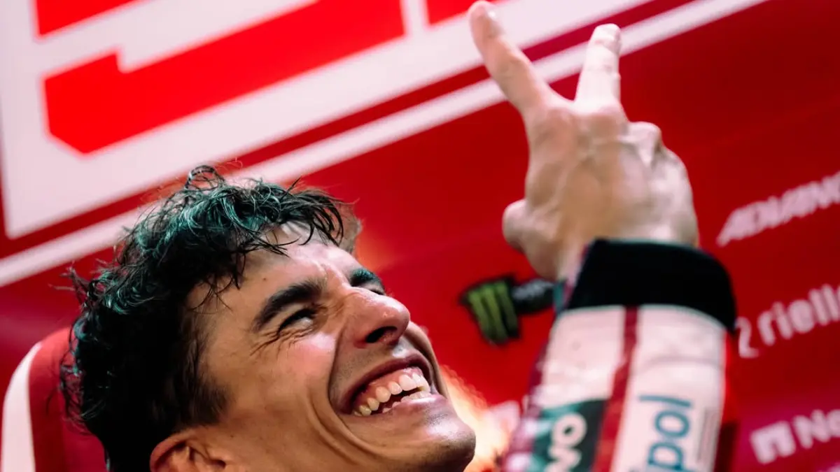 Marc Marquez resmi memperpanjang kontrak bersama Ducati Lenovo Team hingga 2028 usai sukses membawa tim meraih gelar MotoGP. (Instagram Marc Marquez)