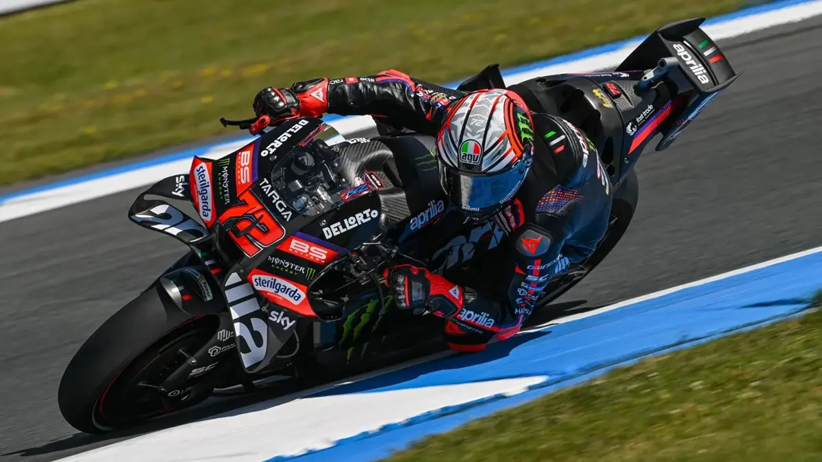 Marco Bezzecchi menjadi yang tercepat pada Practice MotoGP Belanda di Assen. Sesi sempat dihentikan akibat kecelakaan Alex Marquez. (motogp.com)
