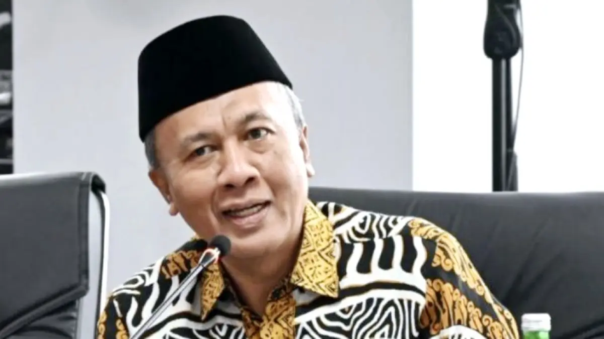 Anggota Komisi II DPR RI Fauzan Khalid mengatakan Komisi II akan road show ke partai-partai non parlemen untuk menyerap aspirasi dalam membahas RUU Pemilu.