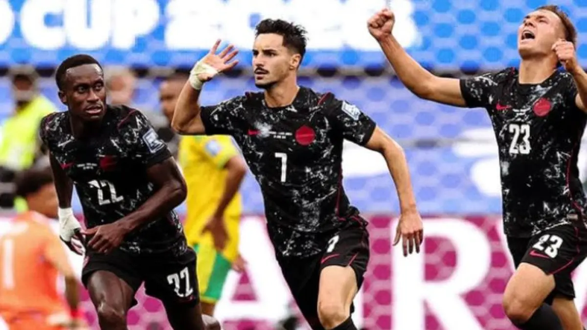 Pemain Kanada Stephan Eustaquio merayakan gol usai menjebol gawang Afrika Selatan, Senin (29/6)