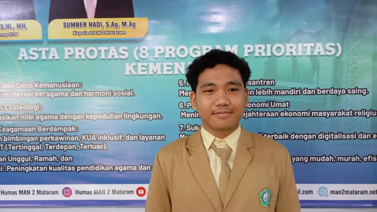 Fari Anwar