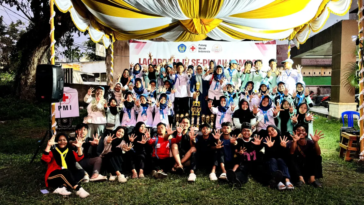 JUARA UMUM: PMR MTsN 2 Mataram meraih juara umum Lagapraja IV yang diadakan KSR PMI Undikma di Bumi Perkemahan Jakamandala pada 27-28 Juni.

