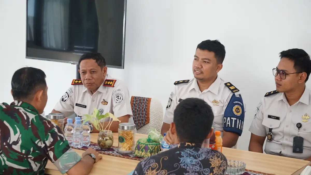KERJA SAMA: Kepala Lembaga Pemasyarakatan (Lapas) Kelas II B Selong saat menjalin koordinasi dengan Kodim 1615/Lotim.