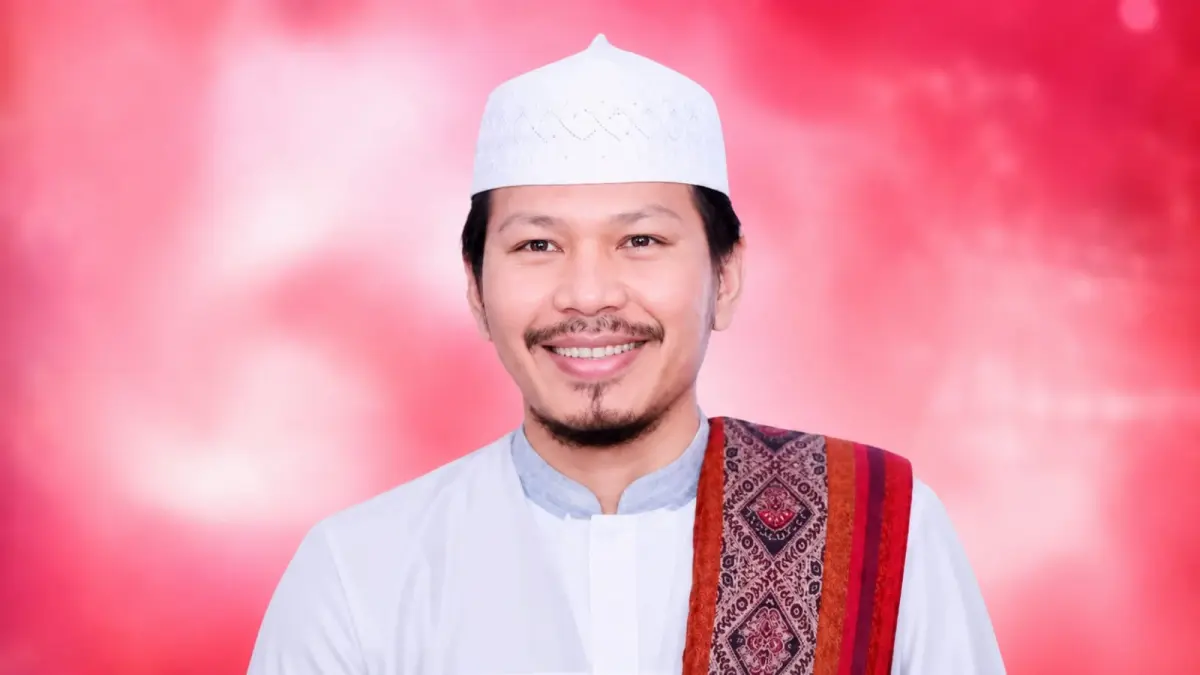 TOKOH: Pimpinan Pondok Pesantren Darul Fallah Pagutan, Kota Mataram TGH Muammar Arafat. (Istimewa) 