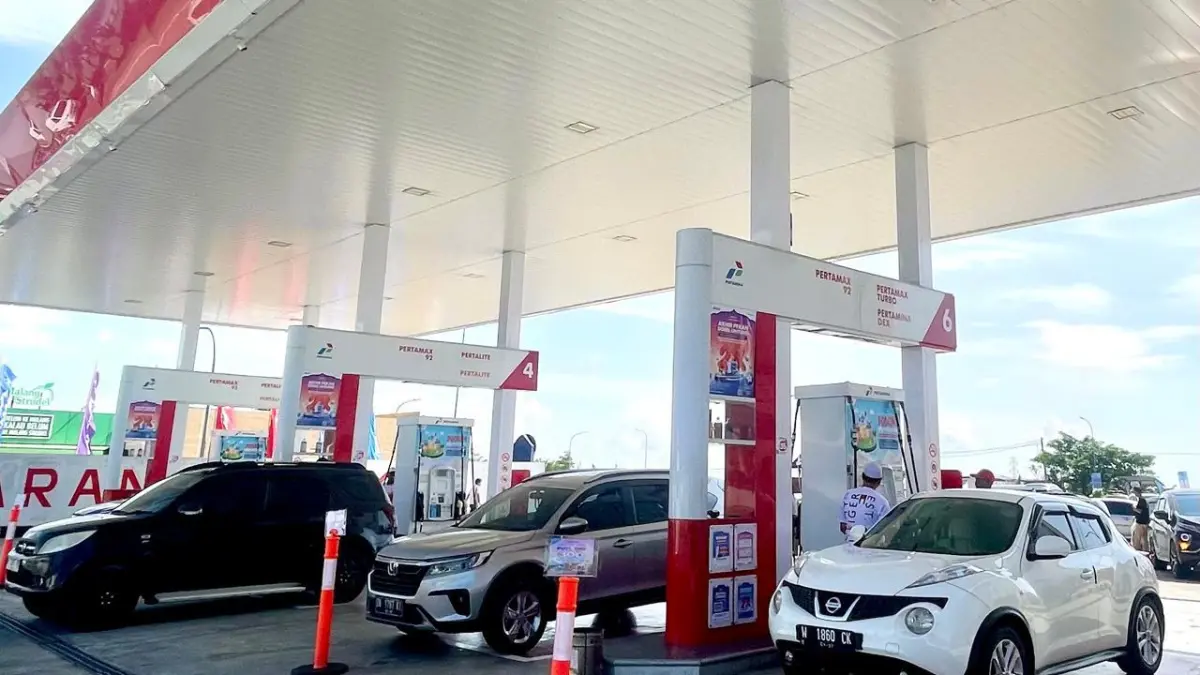 PENYESUAIAN HARGA: Mulai 1 Juli 2026 pukul 00.00 WIB, Pertamina Patra Niaga menurunkan harga sejumlah BBM nonsubsidi.