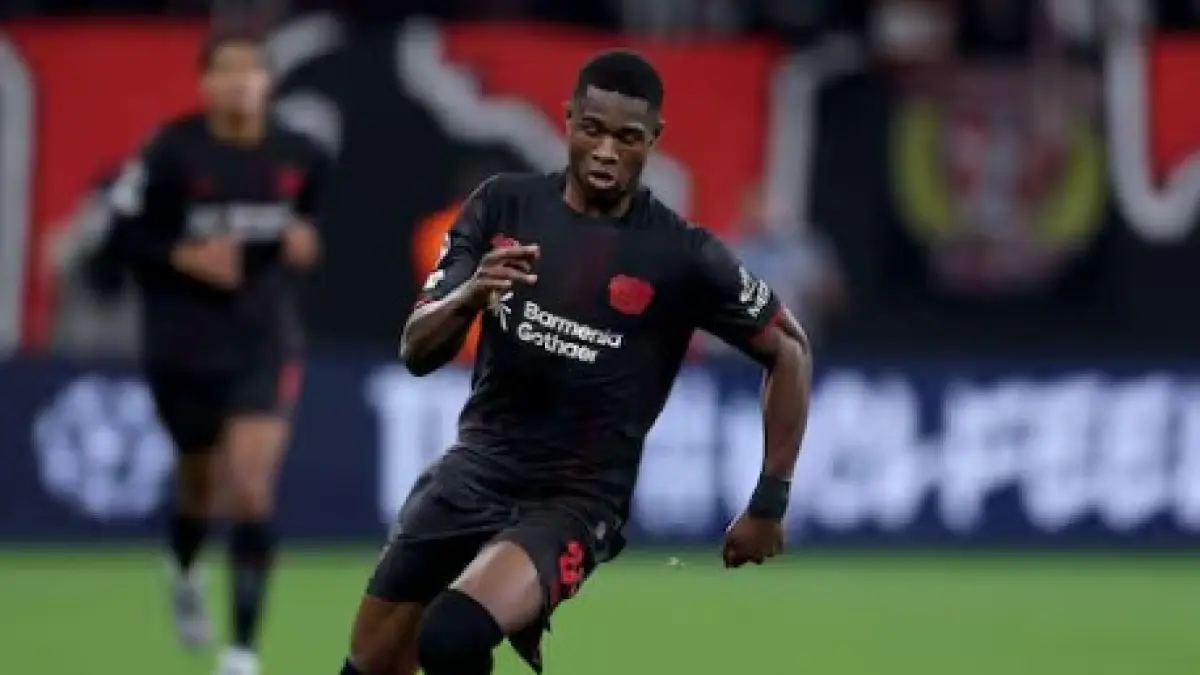 Striker Bayern Leverkusen Christian Kofane masuk radar Arsenal. (ONEFOOTBALL)