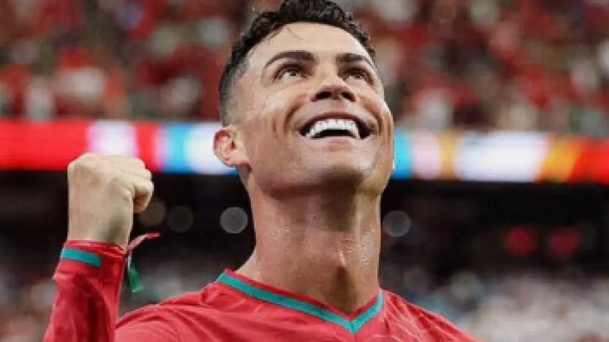 Erling Haaland dan Jude Bellingham sama-sama menyebut Cristiano Ronaldo sebagai idola sekaligus pemain terhebat sepanjang masa.