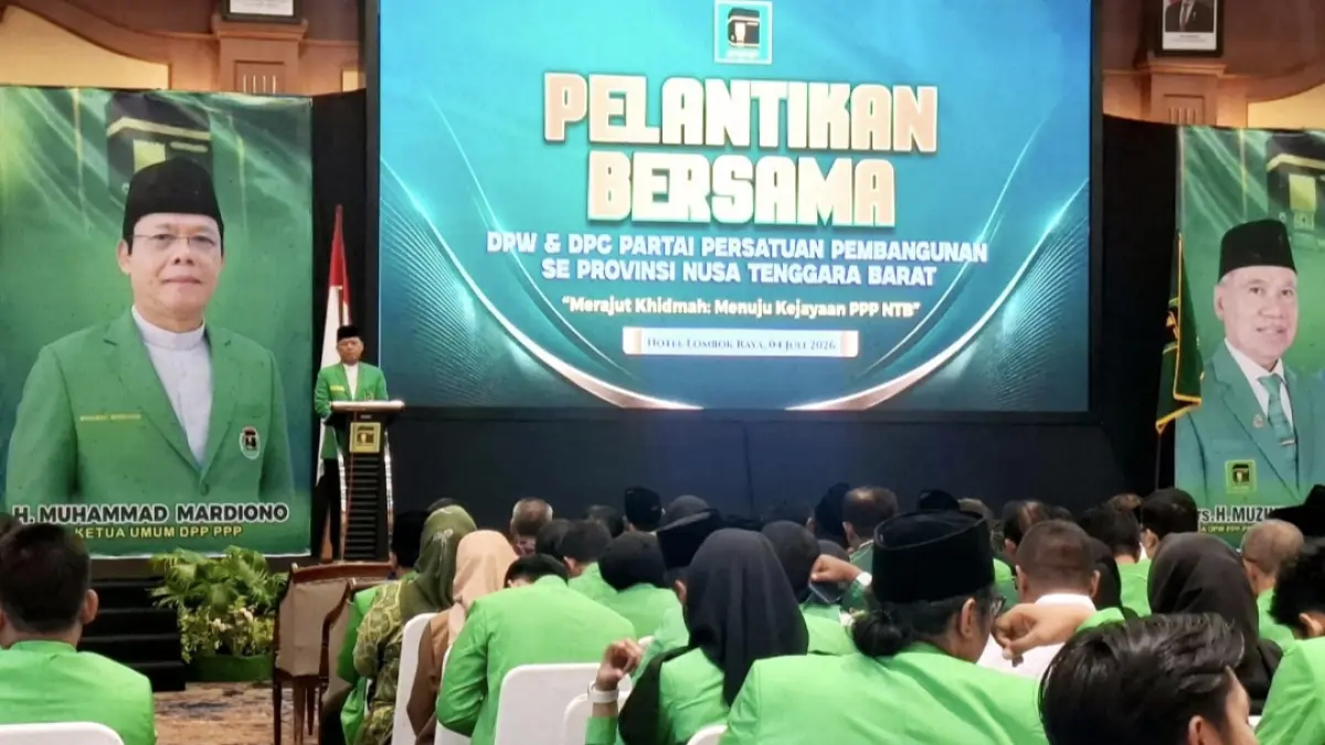 Ketua Umum Ketua Umum PPP Muhamad Mardiono menyampaikan pidato politik dalam acara pelantikan bersama pengurus DPW dan DPC PPP se-NTB, Sabtu (4/7).