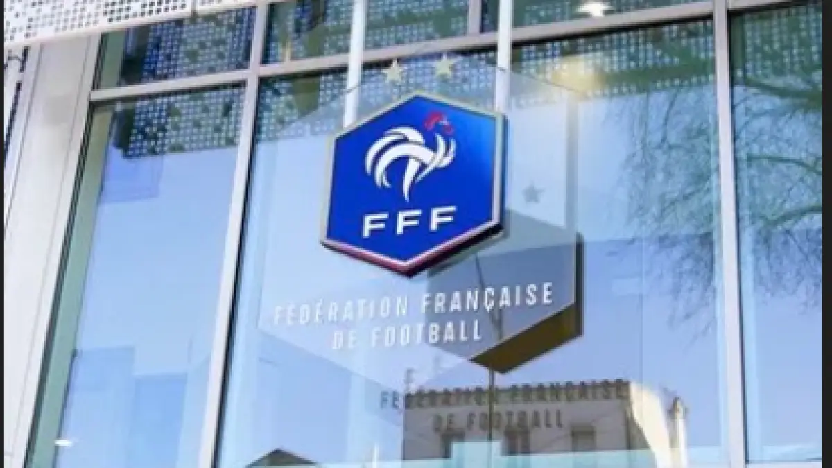 Federasi Sepak Bola Prancis (FFF) mengecam keras dugaan ujaran rasis Senator Paraguay Celeste Amarilla terhadap Kylian Mbappé dan menempuh jalur hukum dengan melaporkannya ke kejaksaan.