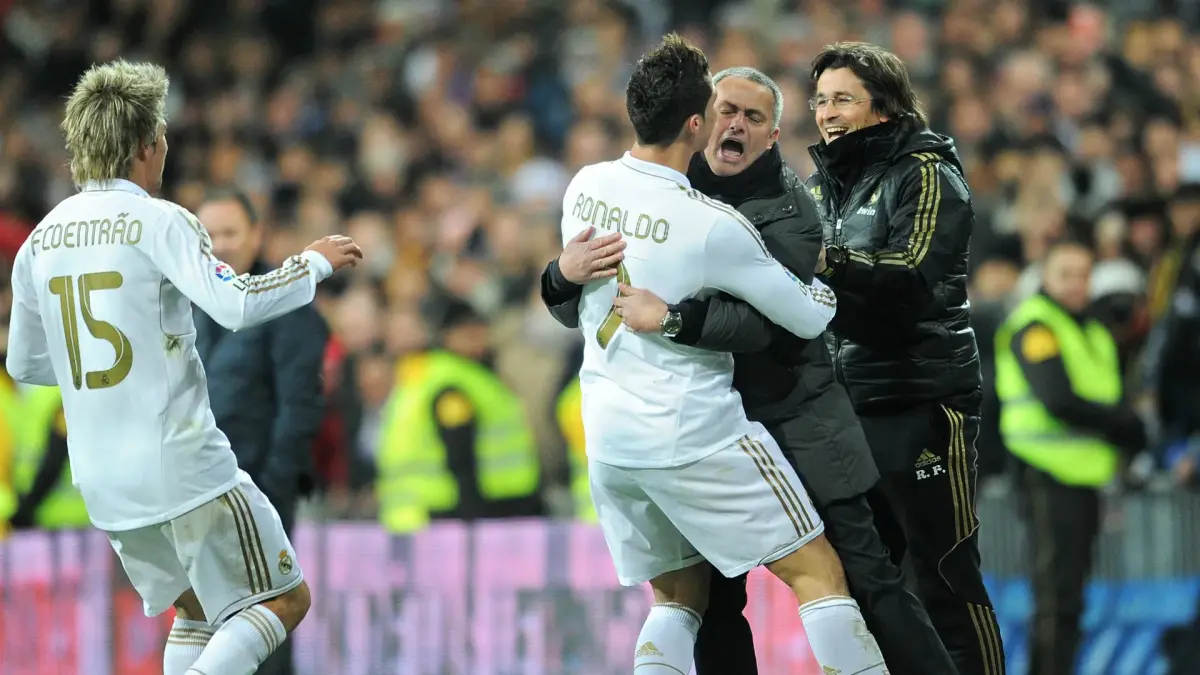Jose Mourinho pasang badan untuk Cristiano Ronaldo! Sebut CR7 tak butuh trofi Piala Dunia untuk buktikan status kehebatannya.