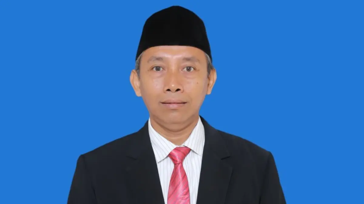 Kepala MAN 2 Mataram Sumber Hadi