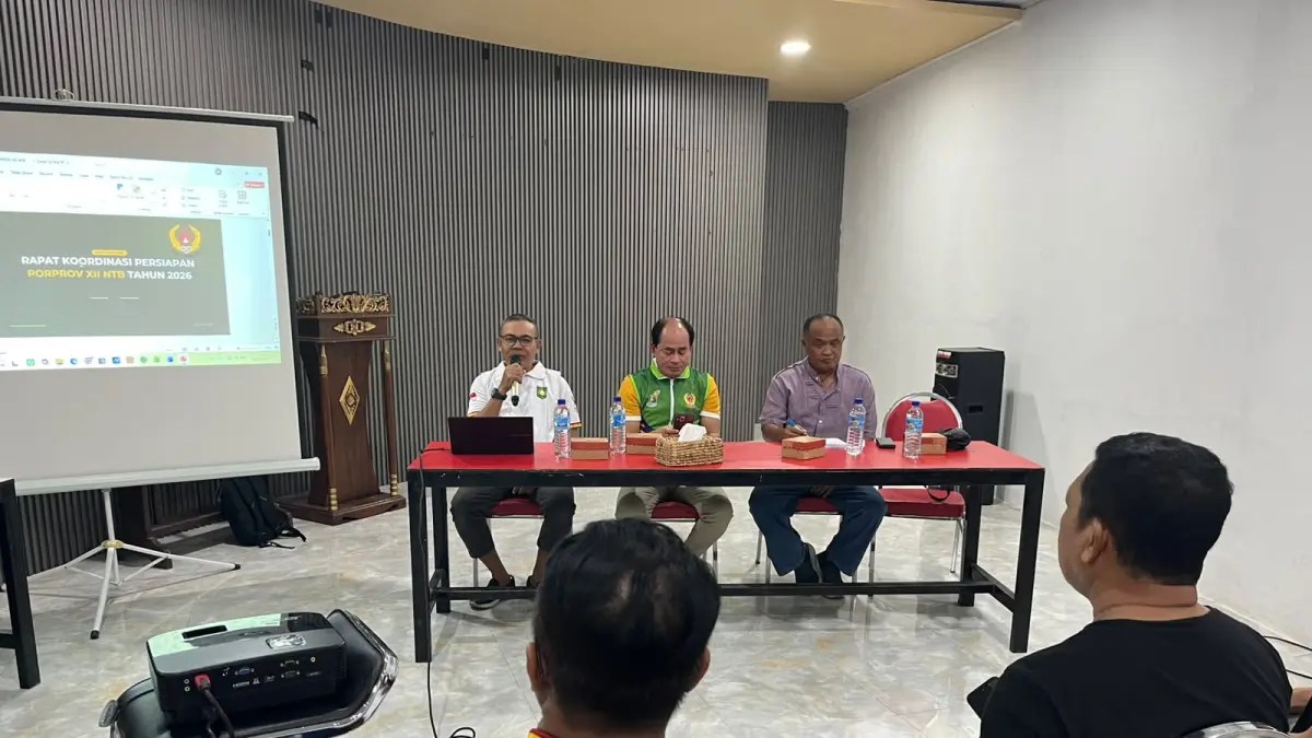 KONI Sumbawa menggelar rapat koordinasi jelang Porprov XII NTB 2026. (IST/LOMBOK POST)