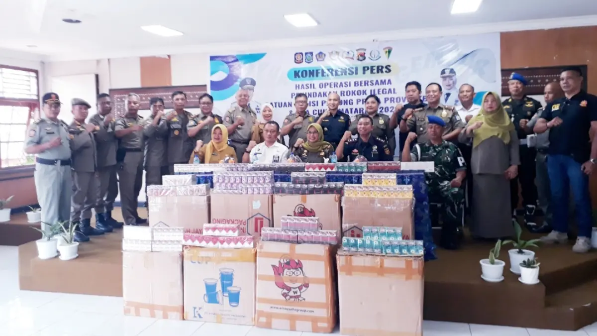 Satpol PP NTB dan Tim Gabungan berhasil menyita 2.892.000 batang rokok ilegal di Pelabuhan Lembar yang berpotensi merugikan negara hingga miliaran rupiah.
