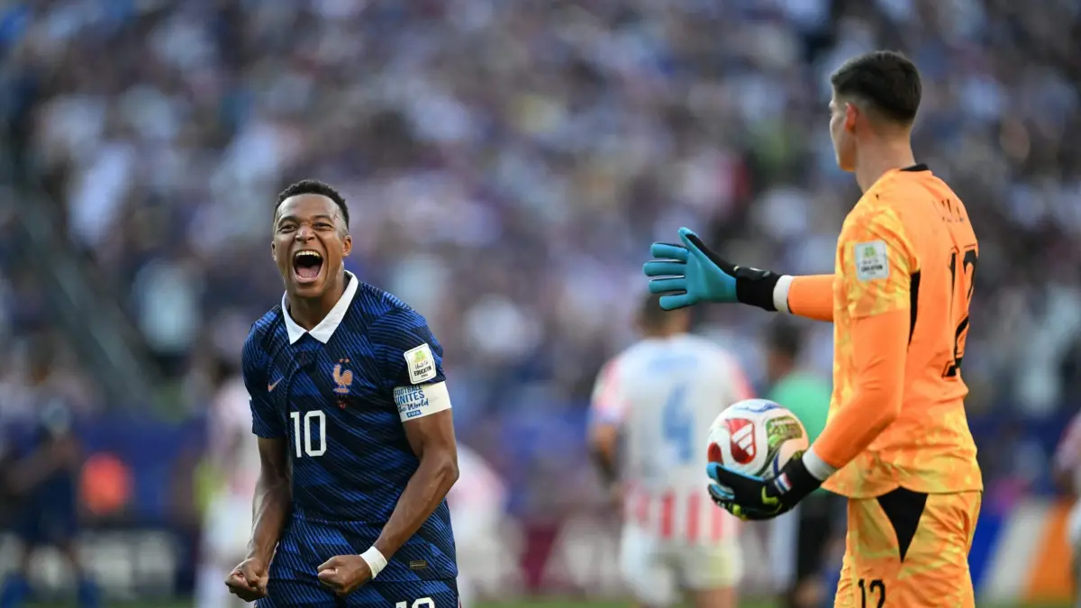 Skandal rasisme guncang Piala Dunia 2026! Senator Paraguay serang Kylian Mbappe. Prancis siap tempuh jalur hukum atas ujaran kebencian.
