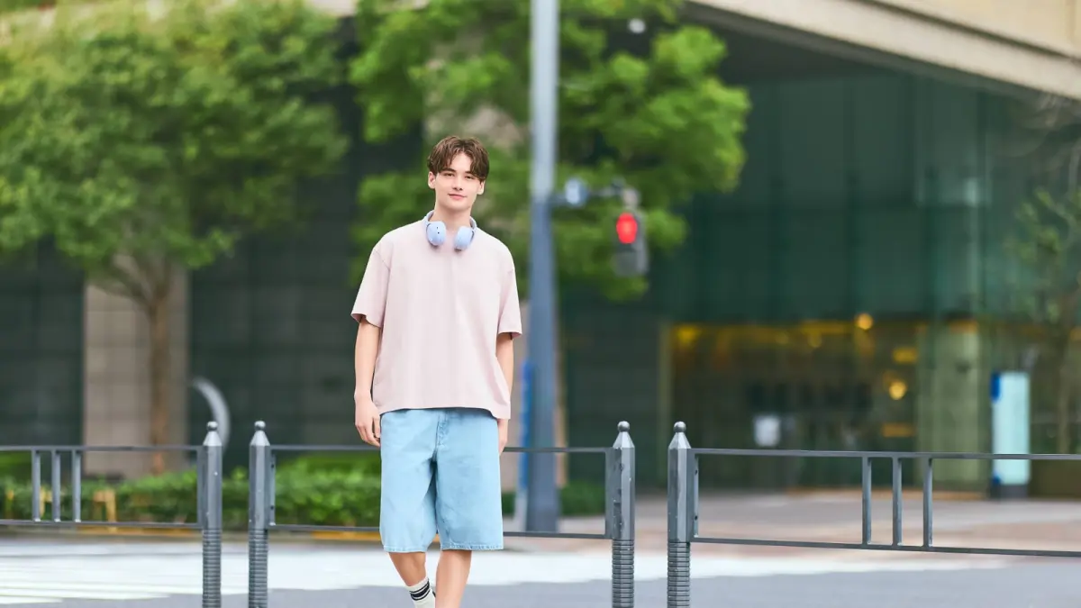 5 Trik Styling T-Shirt biar Nggak Terlihat Terlalu Monoton.