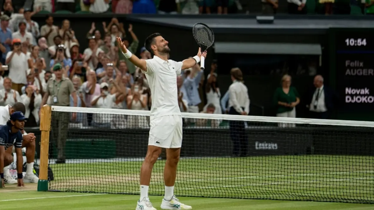 Novak Djokovic menang dramatis atas Felix Auger-Aliassime dan lolos ke semifinal Wimbledon 2026. Jannik Sinner siap menjadi lawan berikutnya. (Instagram Wimbledon)