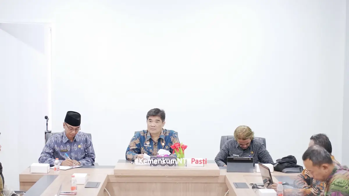 Kanwil Kemenkum NTB bersama Pemerintah Kabupaten Lombok Timur menggelar rapat harmonisasi Raperda tentang perubahan aturan pemilihan kepala desa di Mataram, Kamis (9/7).