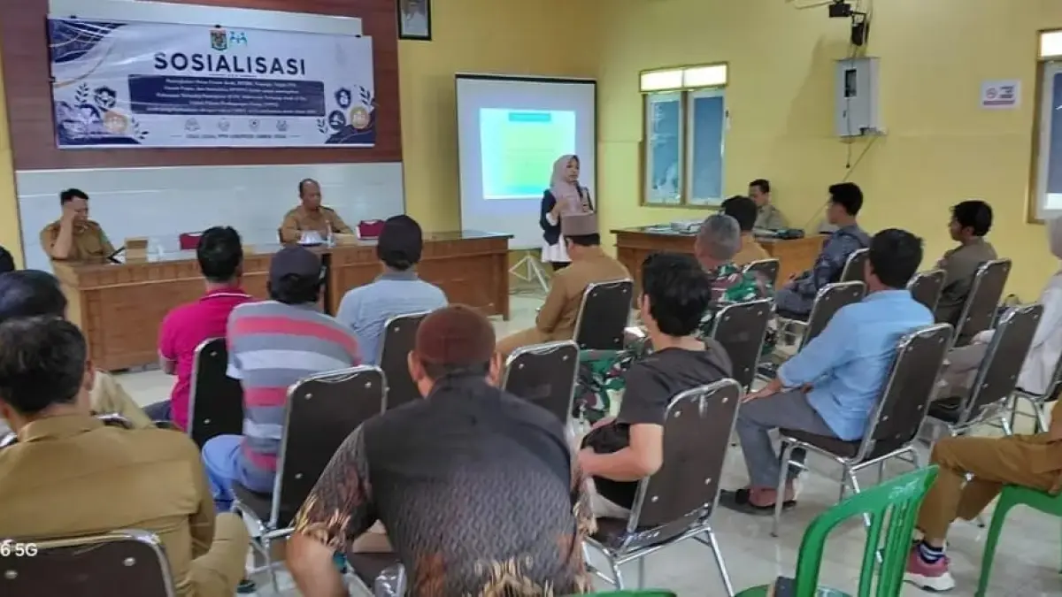 BANGUN SISTEM: Suasana pelaksanaan kegiatan sosialisasi perlindungan perempuan dan anak di Lombok Utara.