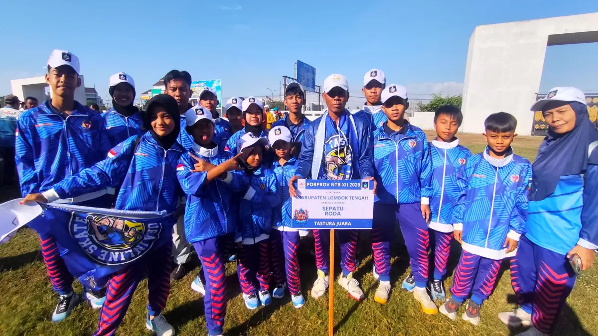 Pelatih dan atlet cabor PORSEROSI optimis meraih prestasi membanggakan pada ajang Porprov NTB ke-12 usai resmi dilepas bupati di halaman kantor bupati setempat, Jumat (10/7).