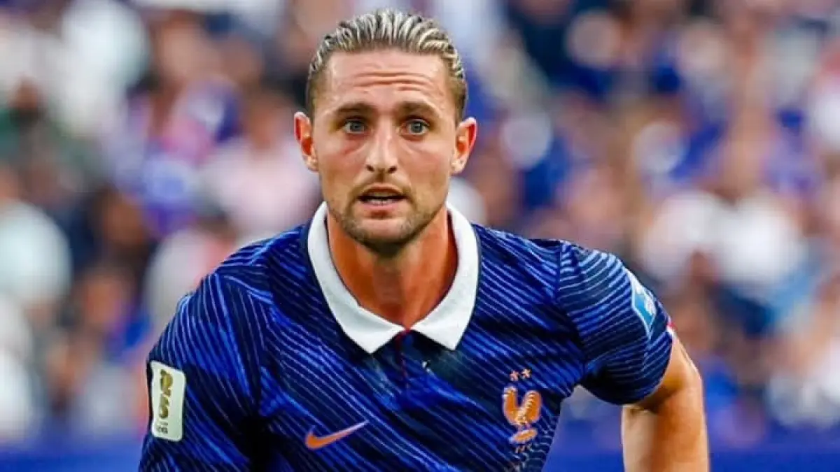 ANDALAN: Adrien Rabiot, gelandang AC Milan berkebangsaan Prancis. (Istimewa) 