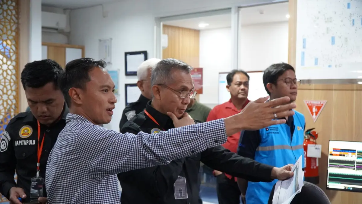 PLN melalui UP2D berhasil meraih&nbsp;Gold Medal dalam Klarifikasi Implementasi Sistem Manajemen Pengamanan (SMP) pada Objek Vital Nasional DCC dan Server SCADA Lombok.