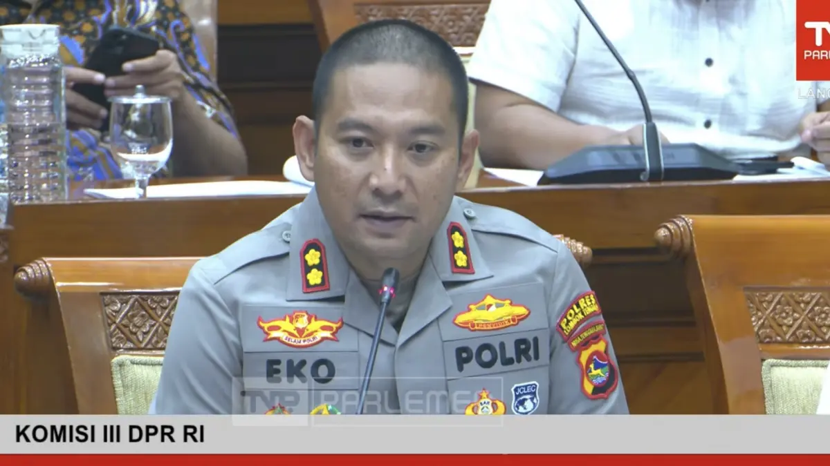 Kapolres Loteng AKBP Eko Yusmiarto menghadiri RDP Umum bersama Komisi III DPR RI di Jakarta,Senin (13/7). (Tangkapan layar TVRPARLEMEN) 
