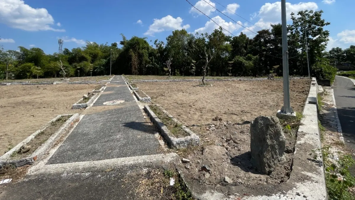 Kawasan pemakaman makam HARUM yang telah ditata dan siap digunakan.  