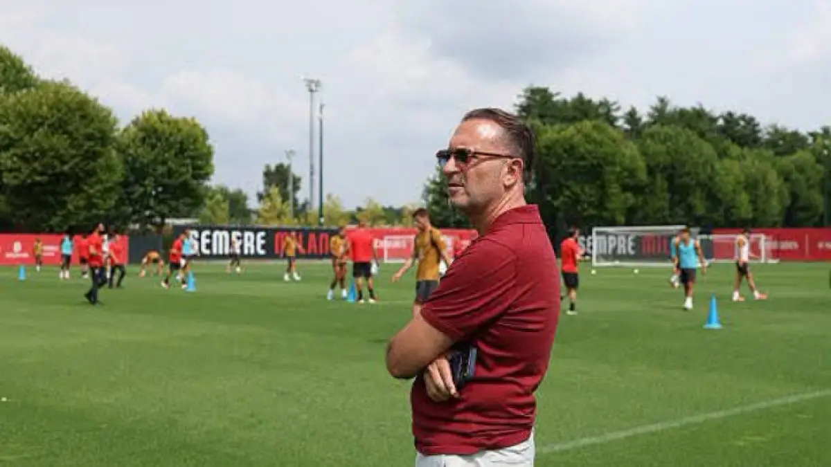 HADIR LANGSUNG: Owner AC Milan Gerry Cardinale menyaksikan latihan perdana tengah pekan ini. (Istimewa) 