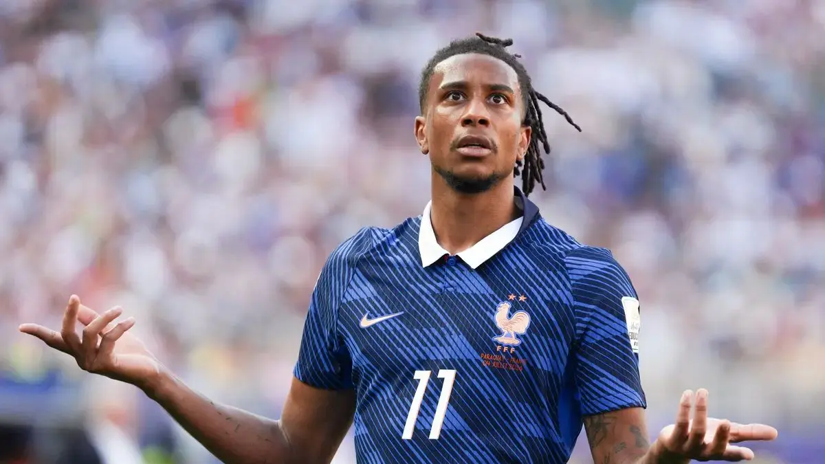 Real Madrid incar Michael Olise! Bayern Munich kabarnya goyah jika ada tawaran fantastis €200 juta usai gelaran Piala Dunia 2026.