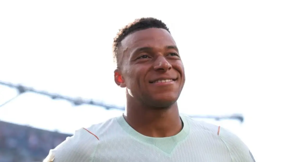 Penyerang Prancis Kylian Mbappe masih berpeluang mengejar sepatu emas melalui perebutan juara tiga Piala Dunia 2026. (FIFA)