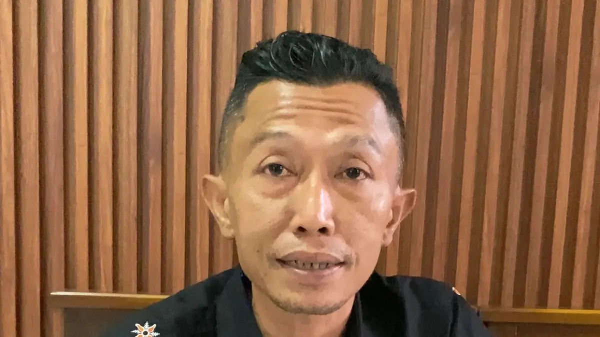Romi Rahman (Foto: Toni/Lombok Post)