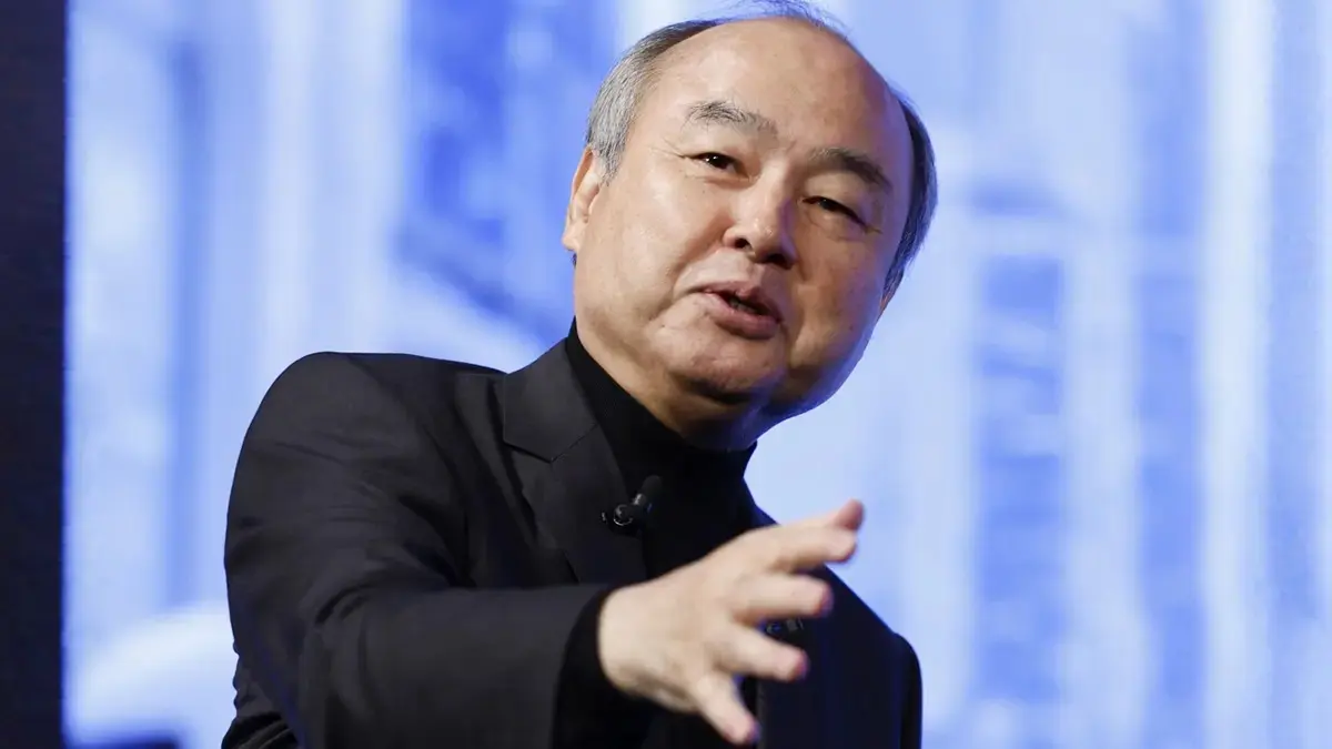 CEO SoftBank Group Corp. Masayoshi Son saat berbicara di suatu event di Tokyo, 14 Juli 2026. (Kyodo)