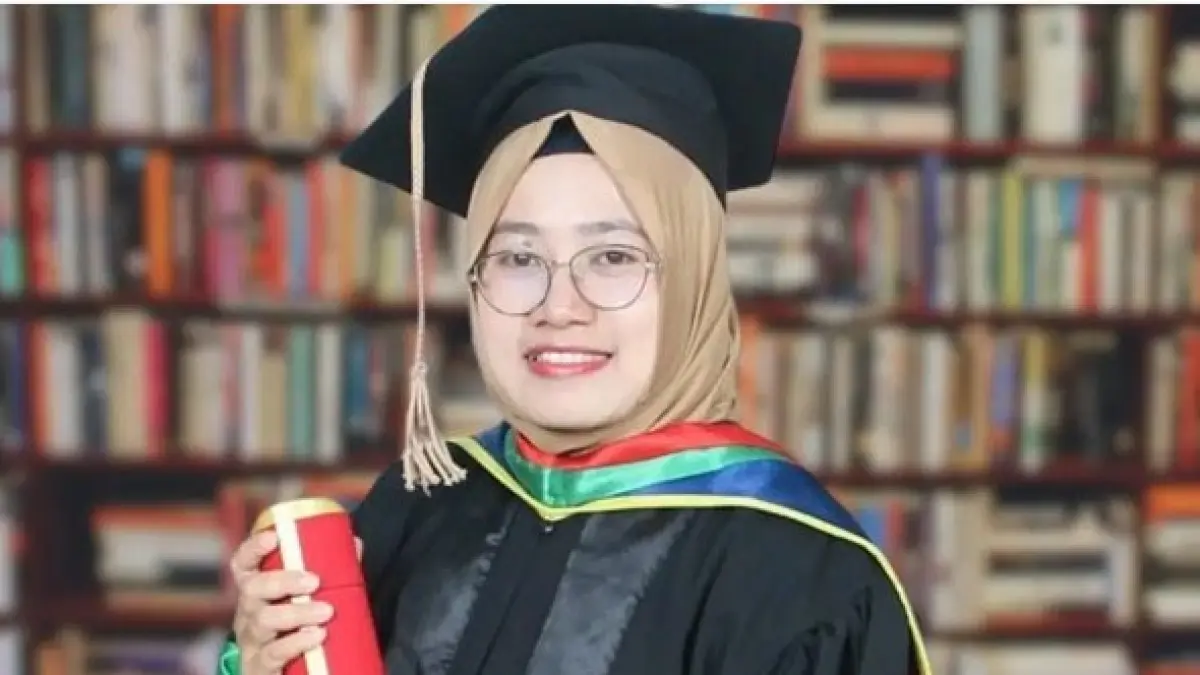 Dr. Elinda Rizkasari.,S.Pd.,M.Pd: Dosen prodi PGSD Universitas Slamet Riyadi Surakarta.