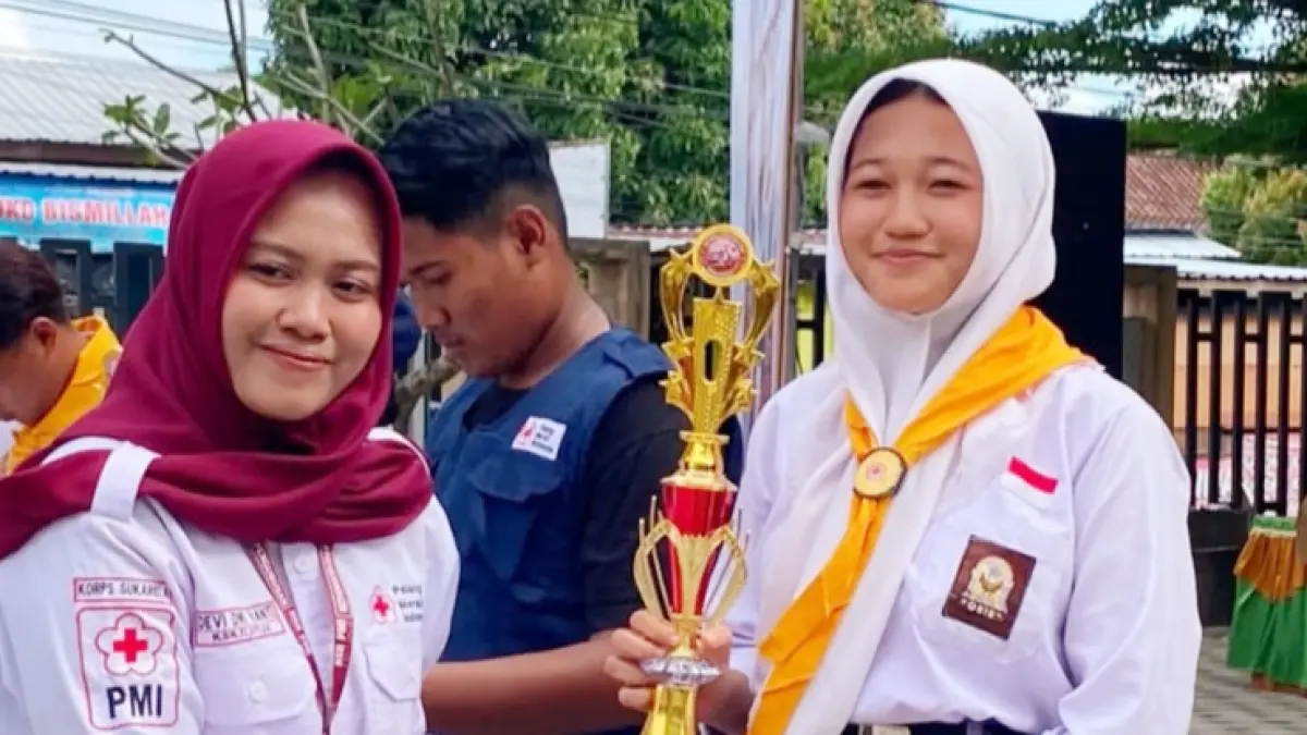 PMR SMAN 9 Mataram kembali menorehkan prestasi membanggakan dengan meraih Juara I Lomba Pentas Seni dalam ajang Gelora KSR PMI Unit Ummat VI.