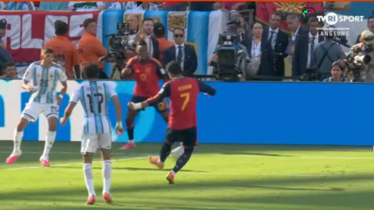 Tendangan Torres dari Spanyol pada menit 106 antarkan Spanyol Juara Piala Dunia 2026.