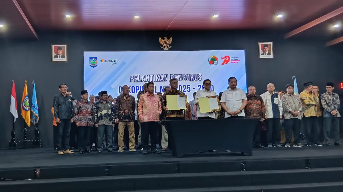 Indonesia Wilayah (Dekopinwil) Provinsi Nusa Tenggara Barat (NTB) periode 2025–2030 berlangsung khidmat di Aula Kantor Bank NTB Syariah, Mataram, pada Selasa (21/7/2026).