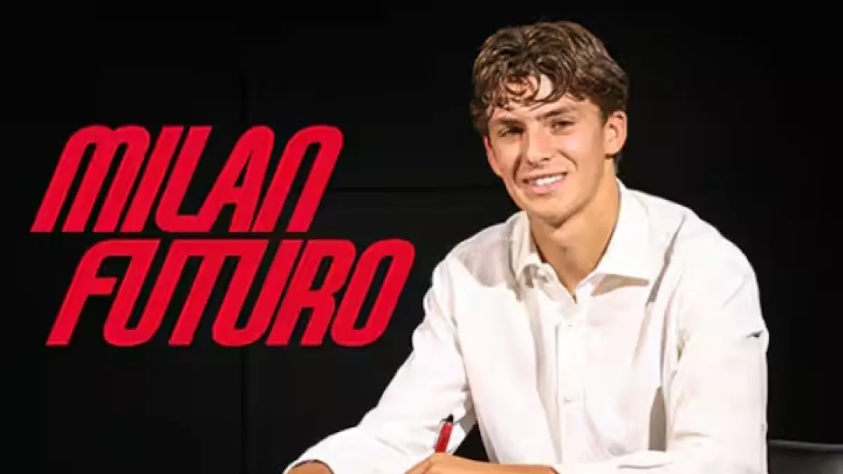 MUDA BERBAKAT: Lorenzo Ossola, pemain muda AC Milan telah membuat Ruben Amorim terkesan selama pekan pertama latihan klub. (Istimewa) 