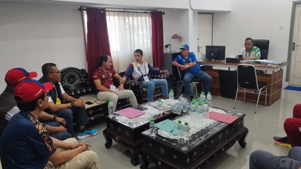 Sembilan atlet Taekwondo Sumbawa gagal tampil di Porprov XII NTB 2026 meski lolos verifikasi. KONI mendesak investigasi dan keadilan.