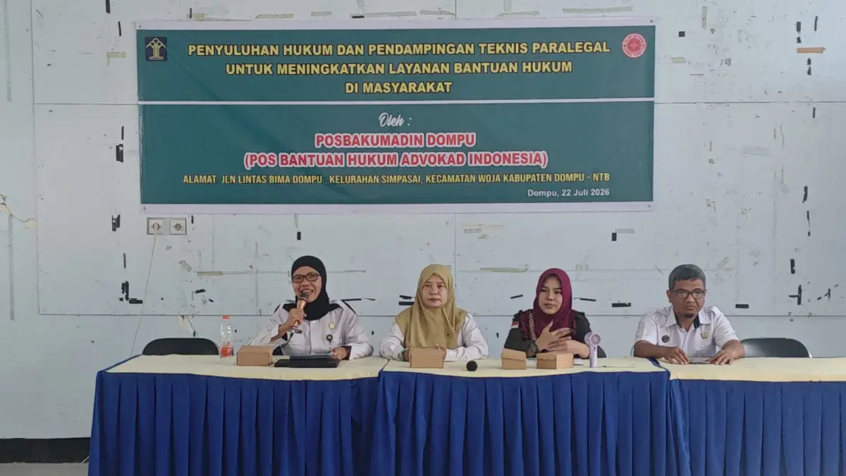 Peserta Penyuluhan Hukum dan Pendampingan Teknis Paralegal mengikuti kegiatan yang digelar Kanwil Kemenkum NTB di Aula PKK Kabupaten Dompu