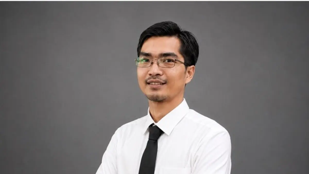 Aryan Agus Pratama: Dosen Prodi Administrasi Bisnis, Fakultas Ilmu Sosial dan Hukum, UNM