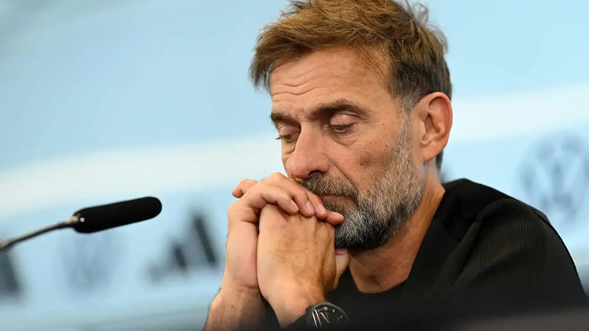 Baru diperkenalkan, Jurgen Klopp beri ultimatum keras siap mundur tanpa kompensasi jika ada yang berani mengusik keluarganya.