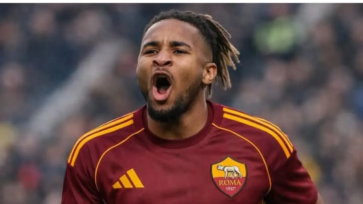 ISU TERBARU; Nama striker AC Milan Christopher Nkunku kembali dikaitkan dengan AS Roma. (Istimewa) 