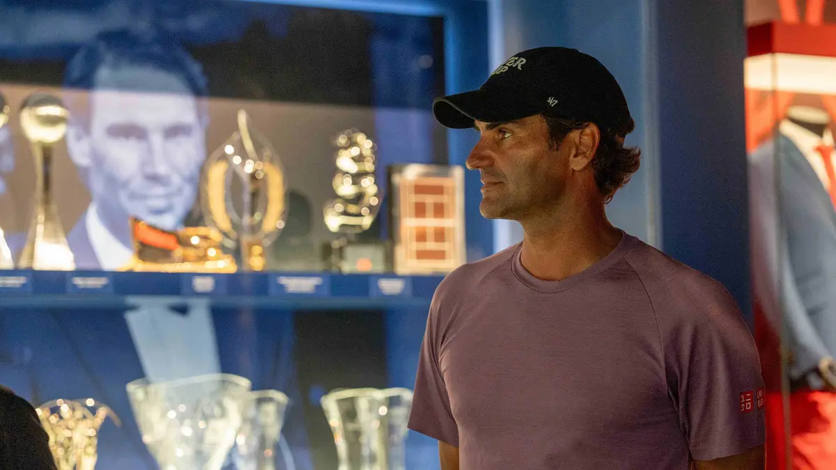 Roger Federer mengunjungi Museum Rafael Nadal di Mallorca. Area Big 3 dan kisah rivalitas Federer, Nadal, Djokovic jadi sorotan utama. (Rafa Nadal Academy)