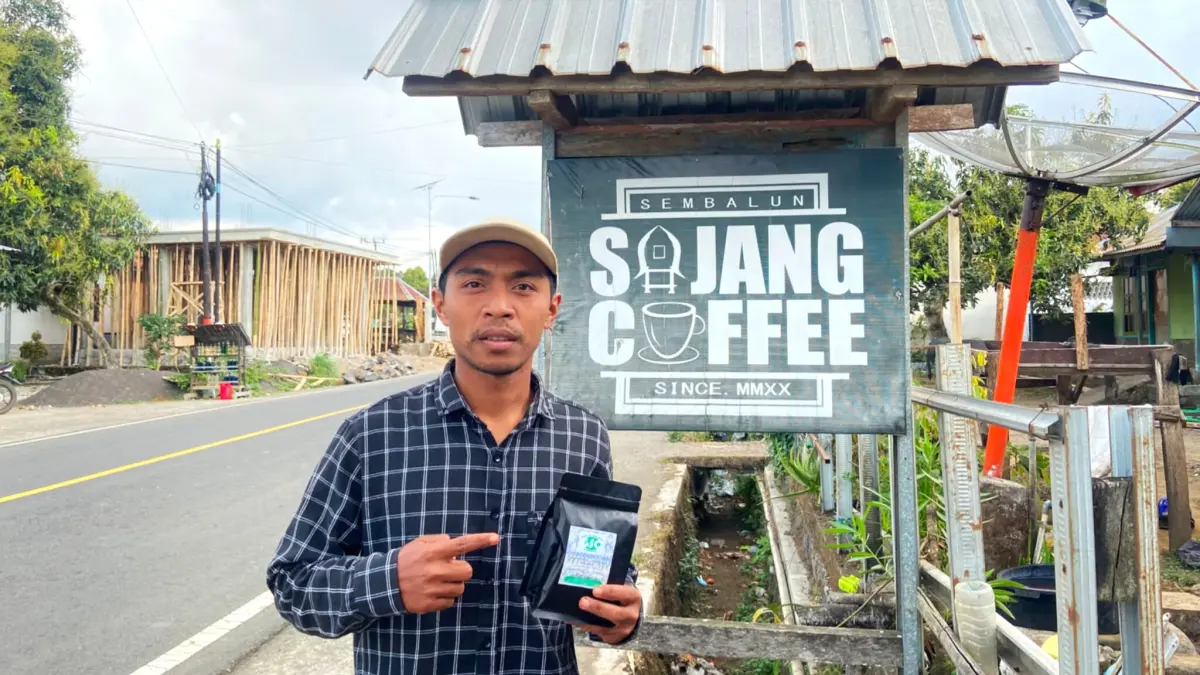 Owner Sajang Coffee, Andi Suhandi. (IST/LOMBOK POST)