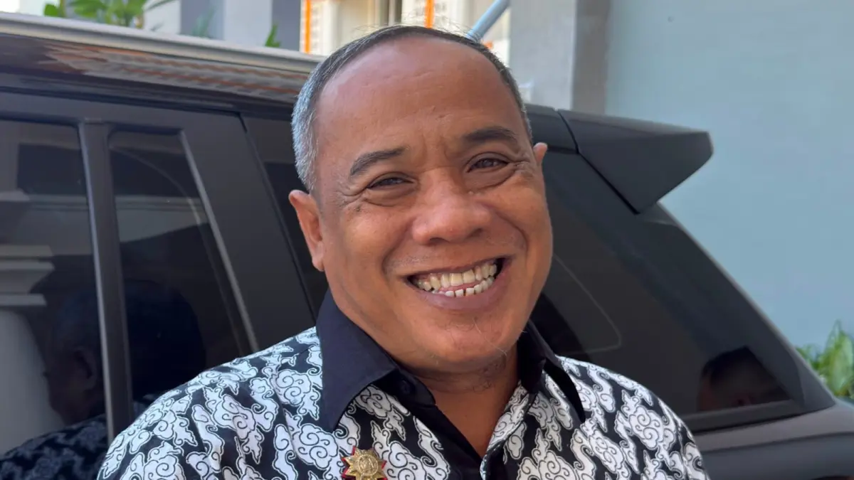 Sekretaris Dishub NTB Chairy Chalidyanto. (YUYUN/LOMBOK POST).