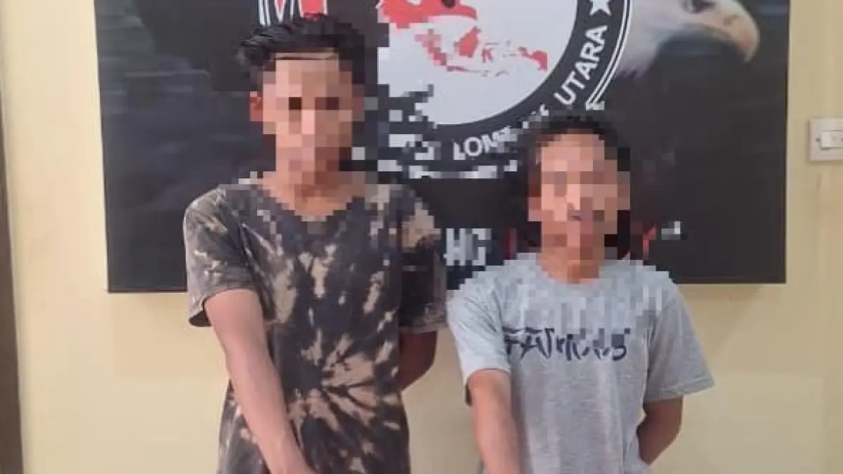 SUDAH DITAHAN: Dua terduga pelaku yang berhasil diamankan polisi di sebuah mess karyawan di Kecamatan Tanjung.