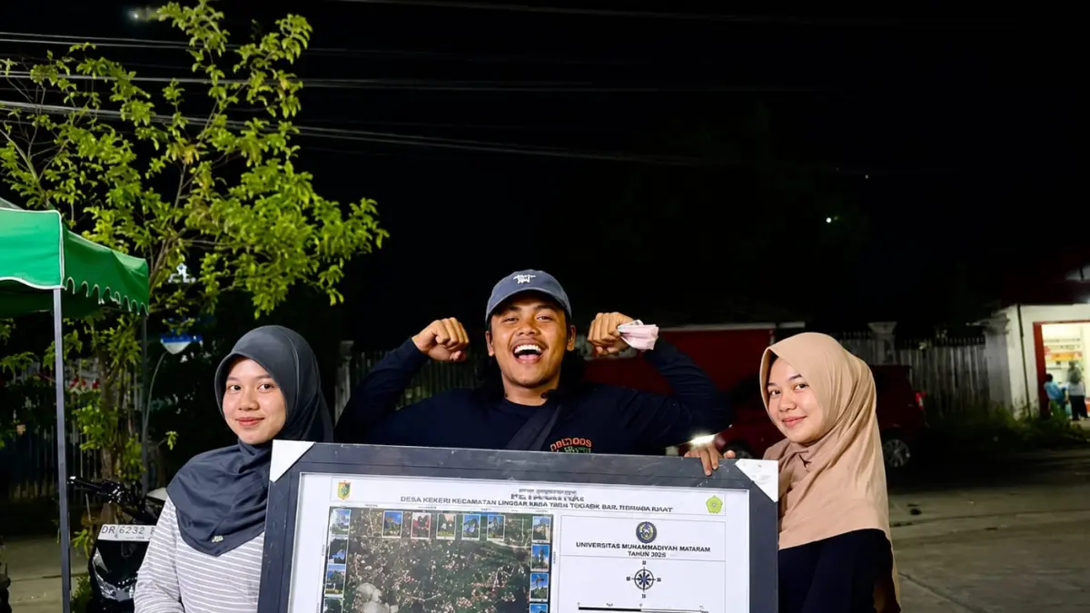 KKN UMMAT Kelompok 09 membuat peta potensi Pohgading Timur berbasis spasial 