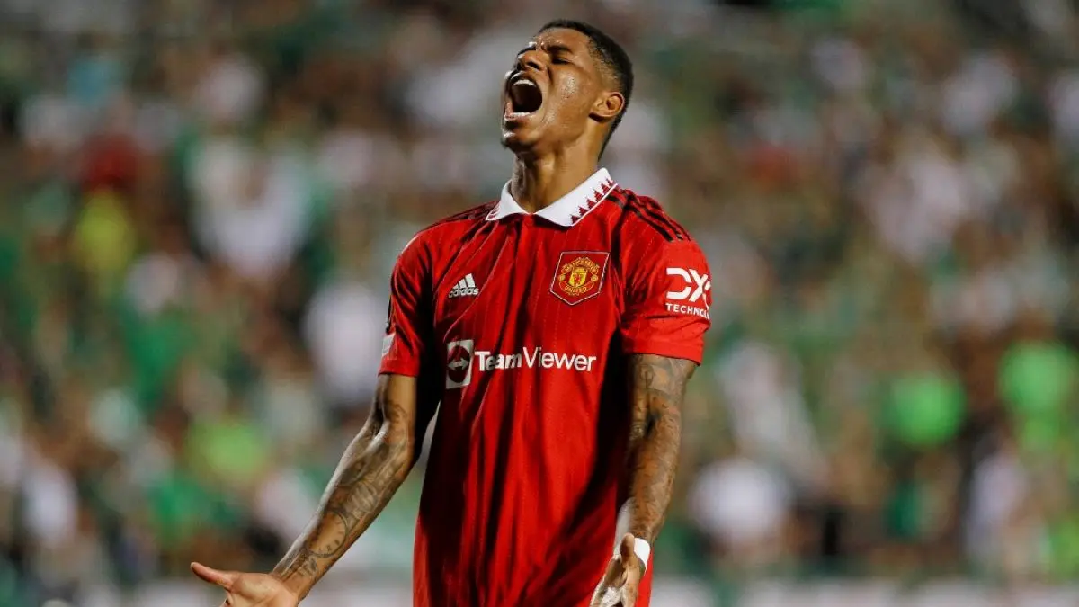 Marcus Rashford tegaskan tak tertarik ke Arab Saudi atau Turki. Penyerang Man United ini hanya mau pindah ke klub elite Eropa