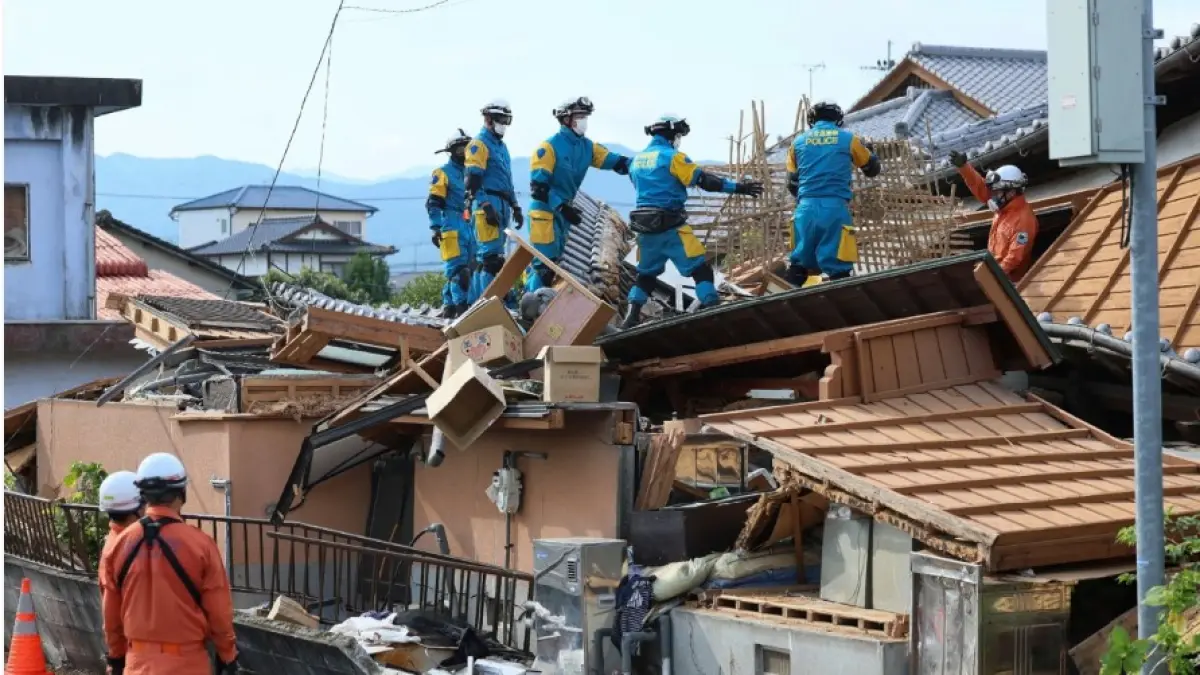 Sampai dengan Kamis (30/7) pukul 21.00 waktu setempat, jumlah korban mencapai 34 orang. Mengutip Japan Times, tujuh korban tewas berasal dari ledakan yang merobohkan Aeon Mall di Kota Kashima.